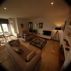 https://apartamento-centro-de-granada-con-las-mejores-vistas.es-andalucia.com